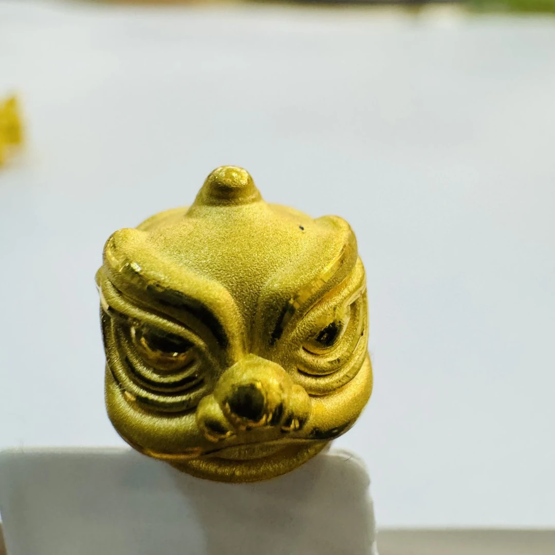 【莹莹专享】足金999饰品 醒狮头吊坠 1.15 GP
