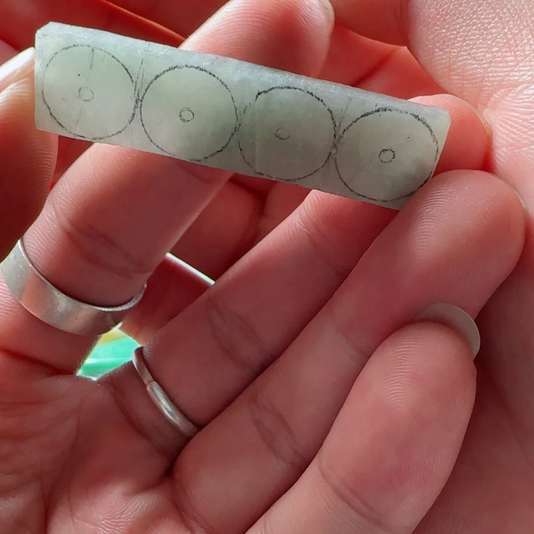 定制翡翠未镶嵌缅甸a货翡翠材料