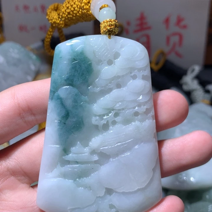 翡翠未镶嵌颈饰保真天然a货翡翠