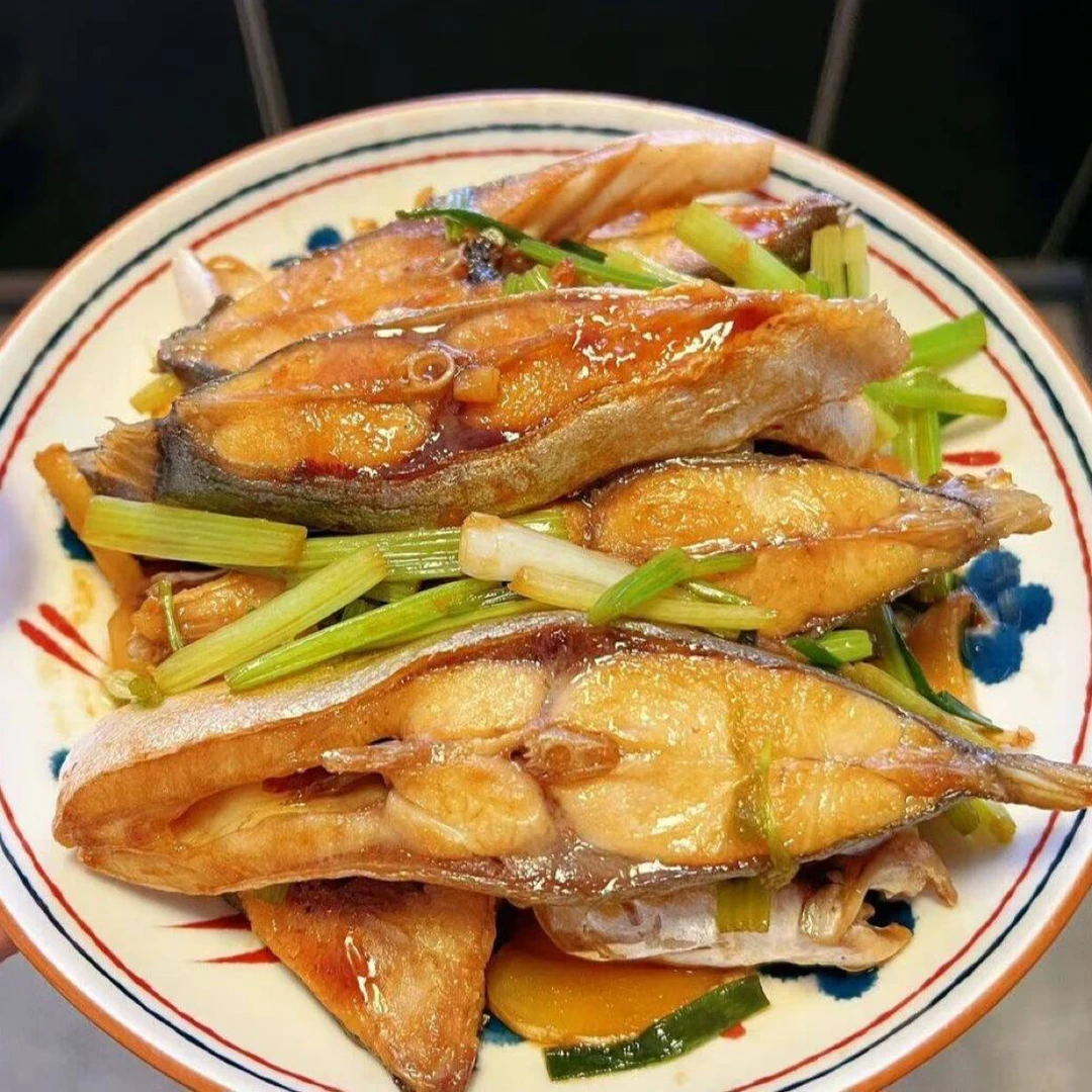 淡盐金鲳鱼干湛江特产自晒海鲜干货阳光现晒香煎焖五花肉