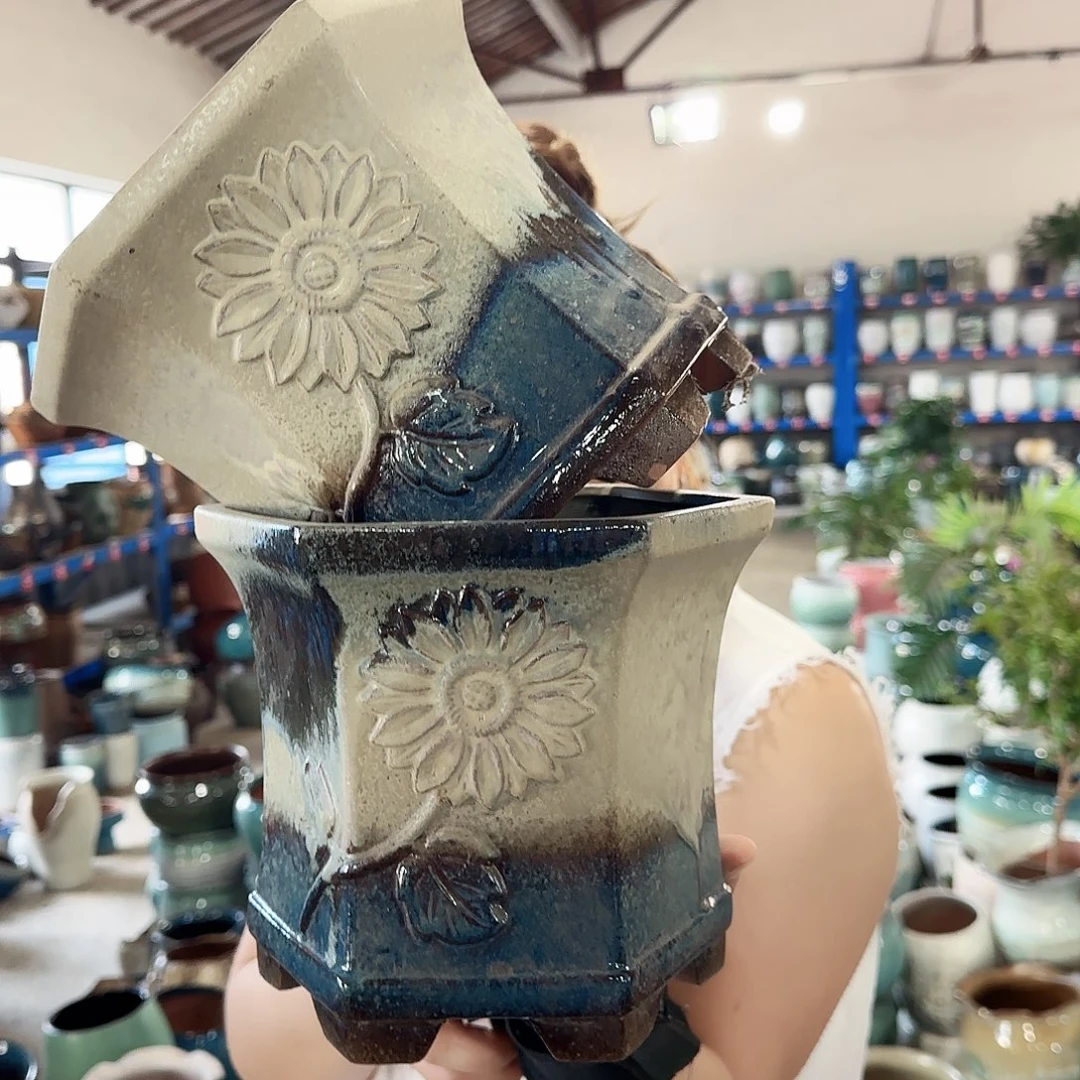 紫砂花盆高17口20。蓝。大