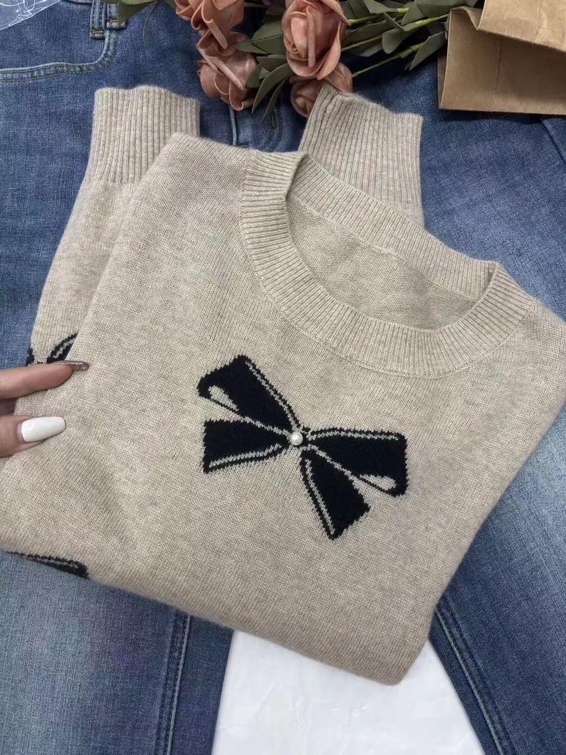 【玉姐家】春季新款订珠蝴蝶结套头减龄毛衣f933 J02898