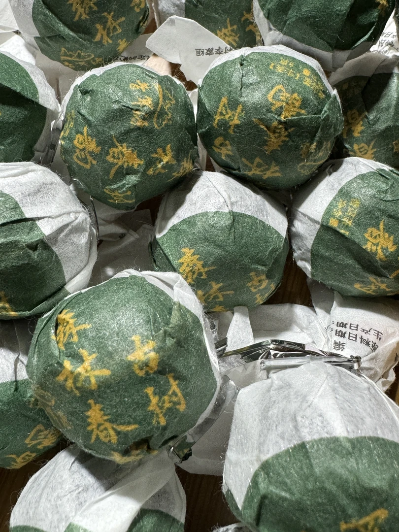 森林春韵古树龙珠 2024年 春 普洱生茶紧压茶