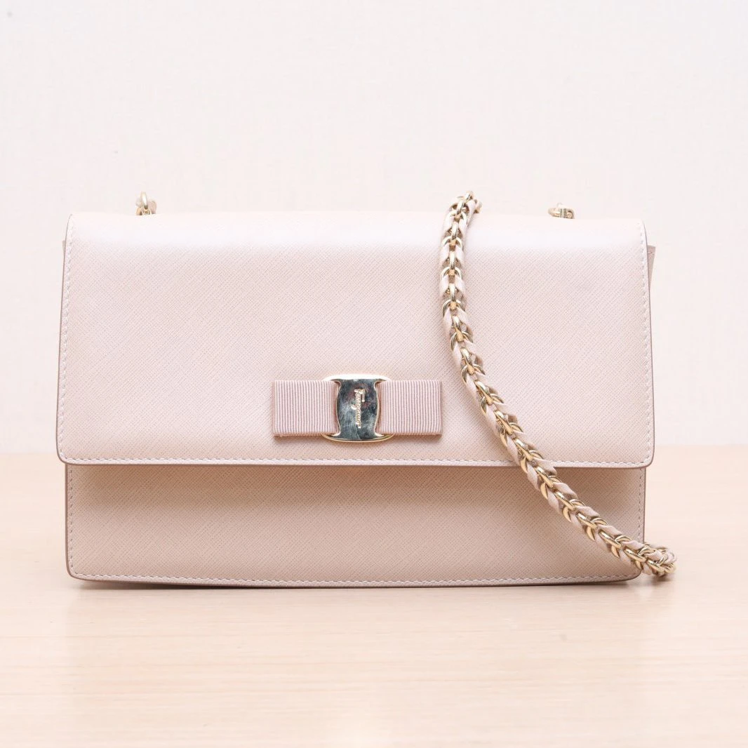 99新 FERRAGAMO/菲拉格慕 单肩包  蝴蝶结 链条包 P205640351
