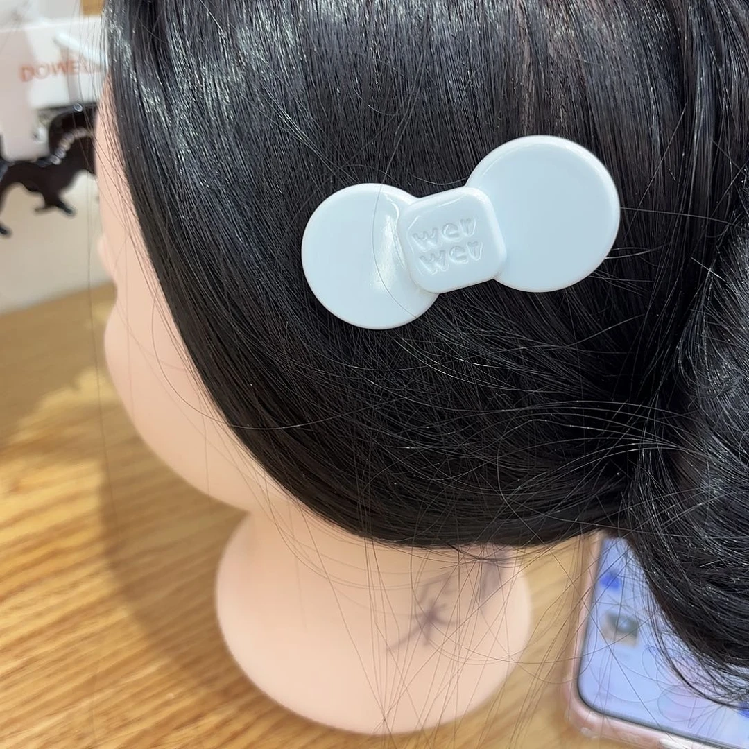 皮质铁合金中号蓝色蝴蝶结