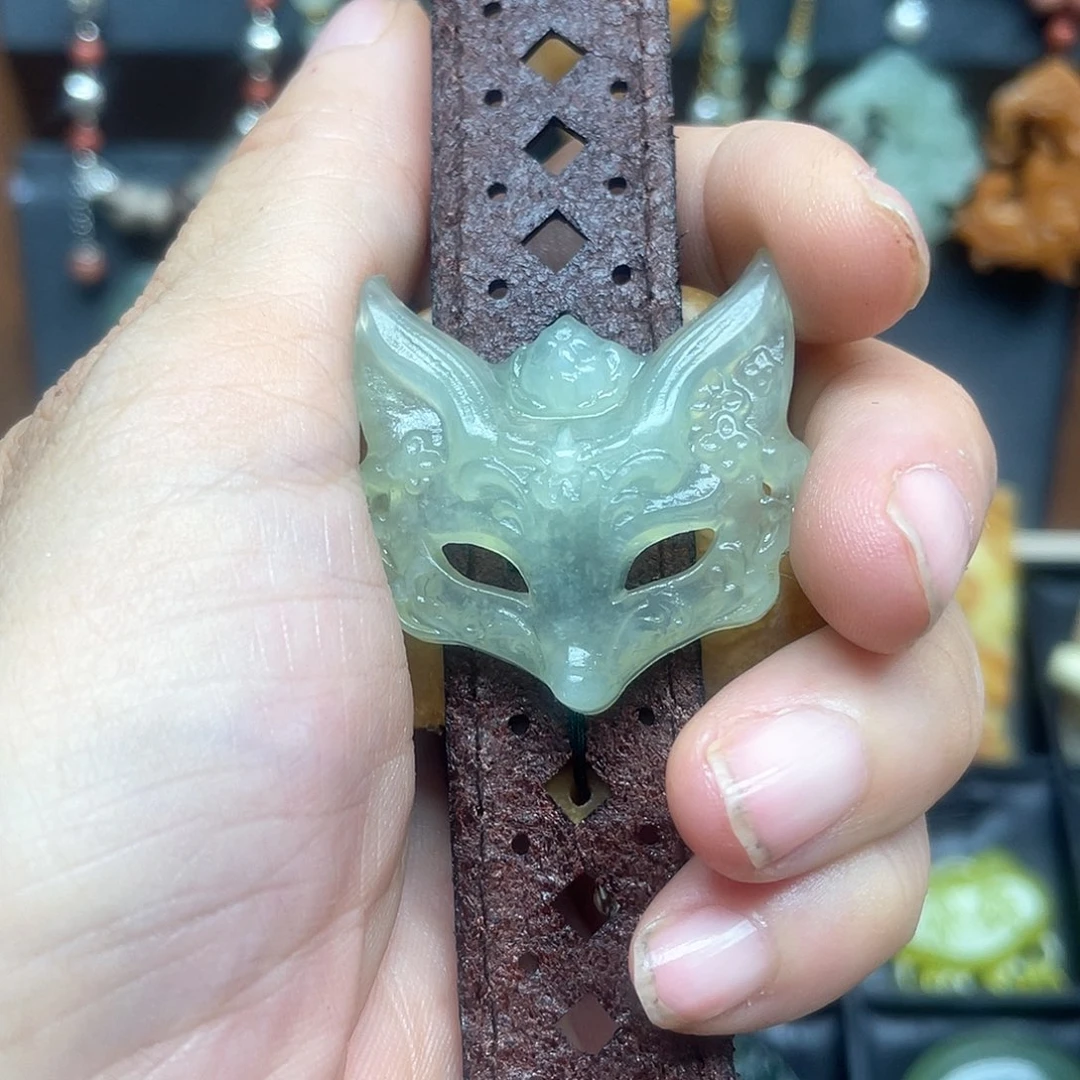 未镶嵌蛇纹石玉项链