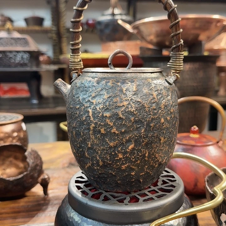 一***植紫铜手工制作摆件