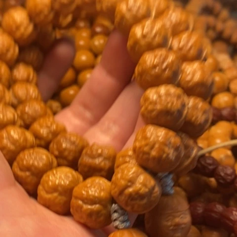 【闪购商品】手串猴头核桃等**见产
