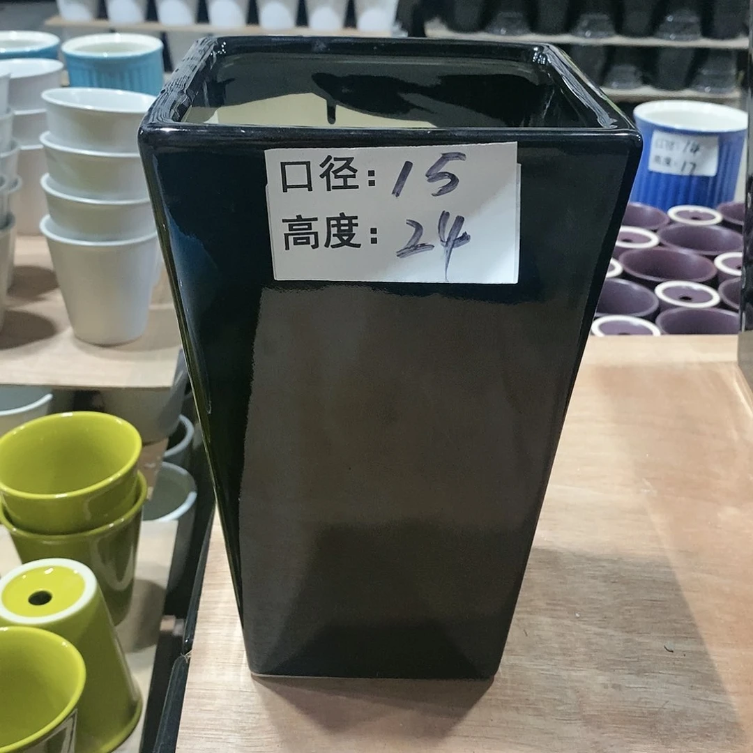 【闪购商品】微瑕花盆-029-1个黑方