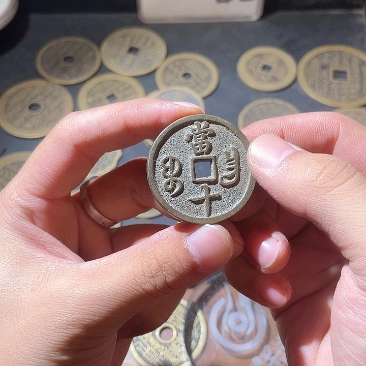 铜现代仿制工艺品