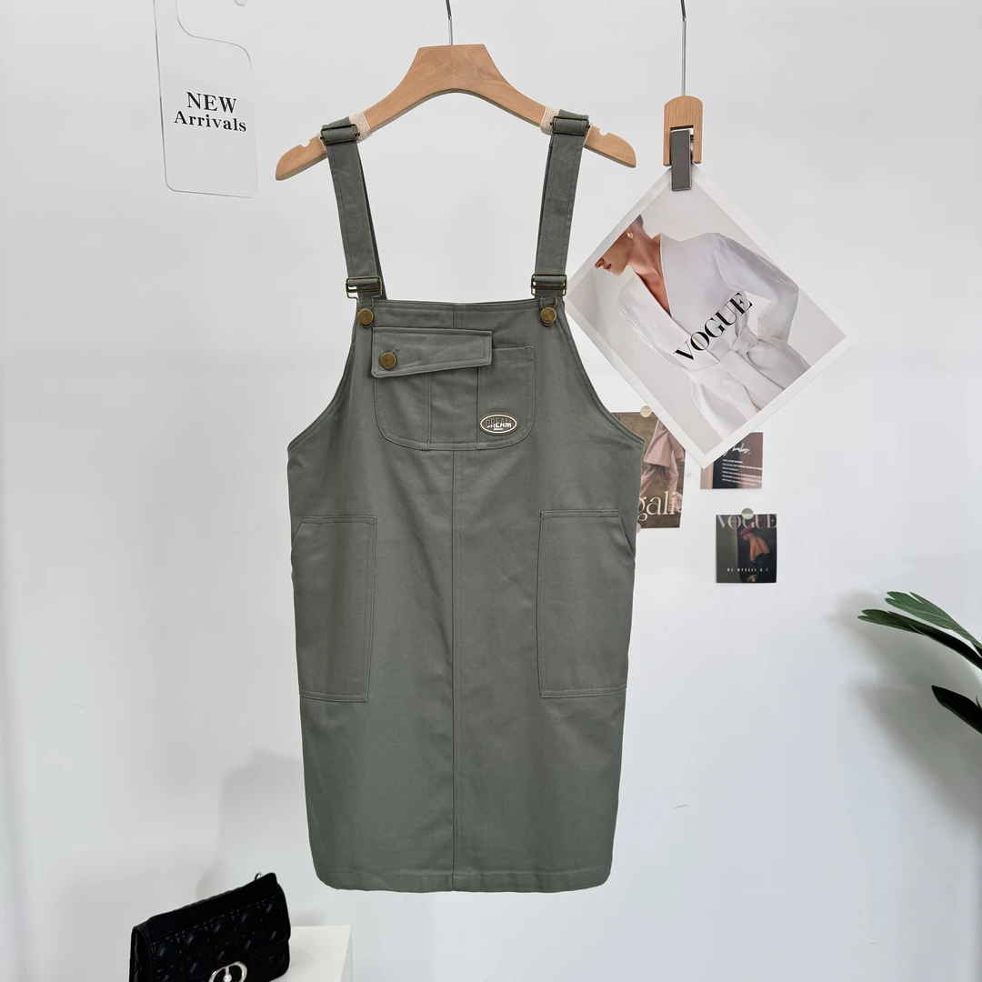 A181春秋季款宽松显瘦减龄休闲复古牛仔背带群女小个子可爱学生