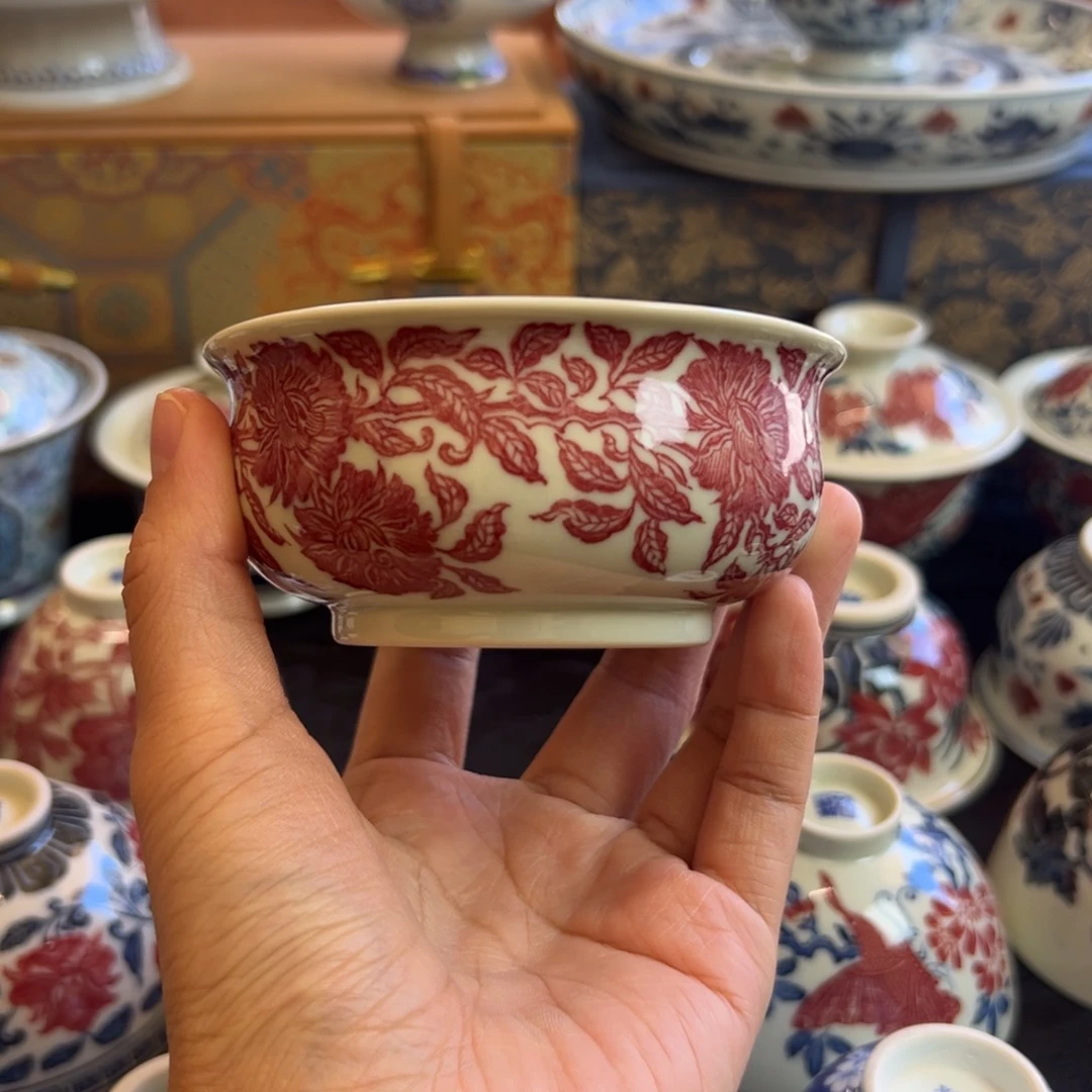 正绎堂釉里红山茶花