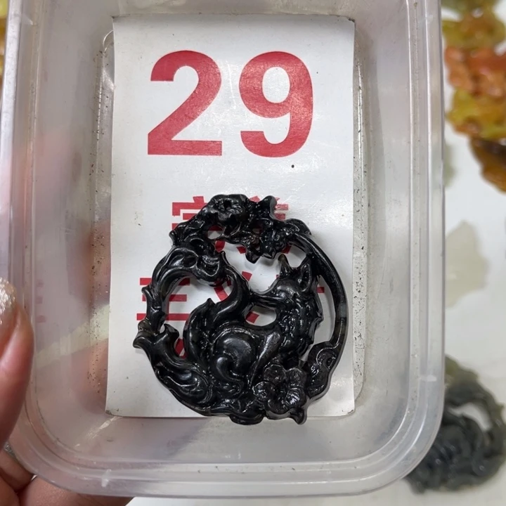 蛇纹石玉未镶嵌笔搁