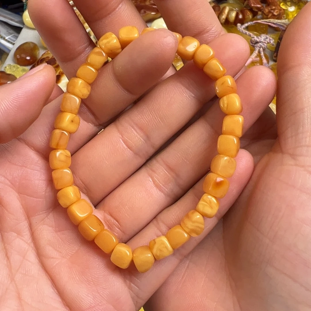 未镶嵌蜜蜡裸石蜜蜡