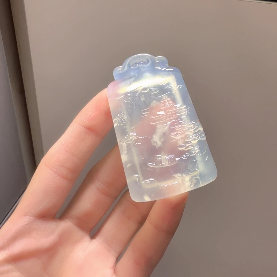 岫玉未镶嵌山水牌