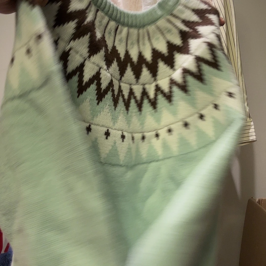 嗯***哼藕粉都知道的菲尔岛绿色薄荷绿