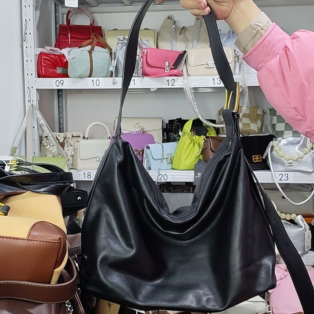 PVC牛津布人造革PU帆布草编牛皮pc超纤皮（革）反绒皮pu