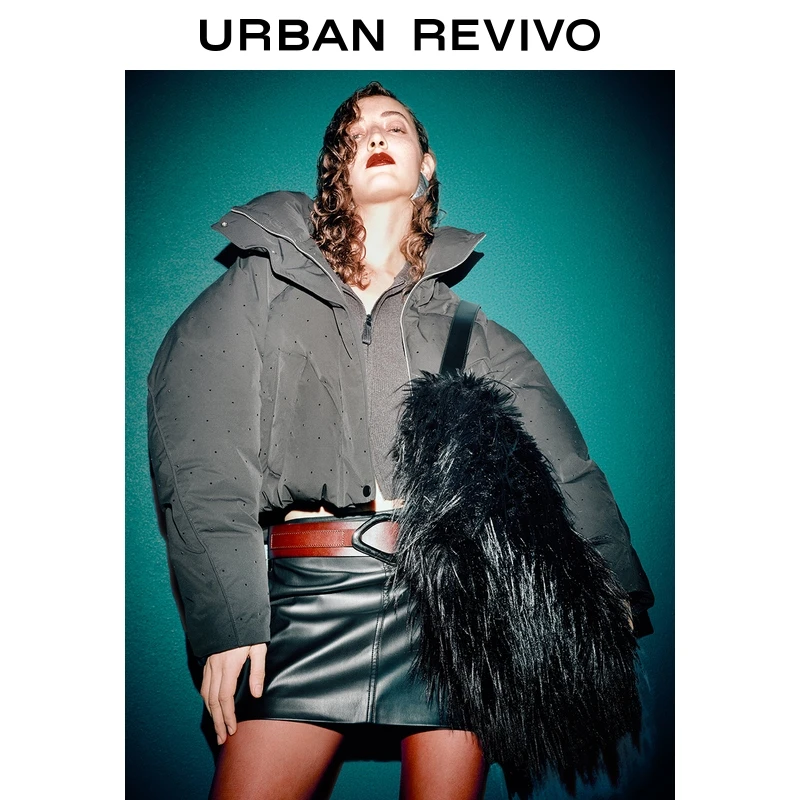 UR2025冬季新款女装魅力钻饰立领插袋短款羽绒服UWG150155