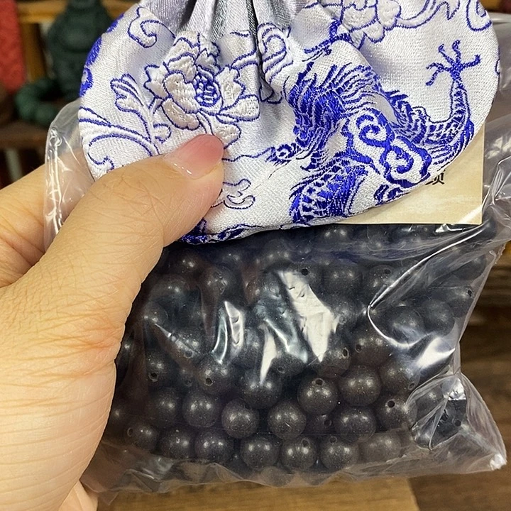 【黑龙涎】0.8拍到手108颗打底微瑕