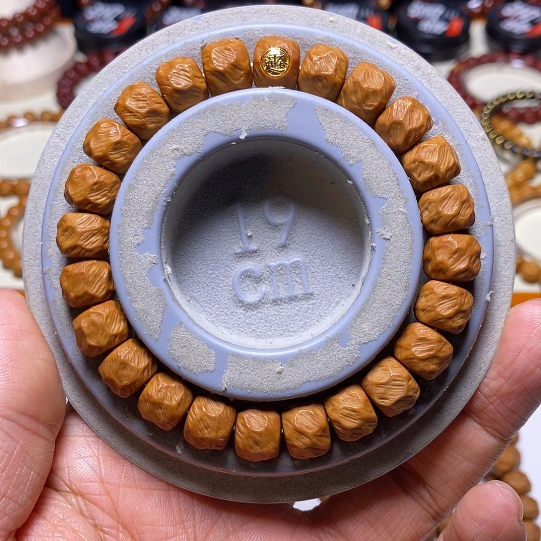 猴头核桃手串乱山无相尺寸10+全品毕业005