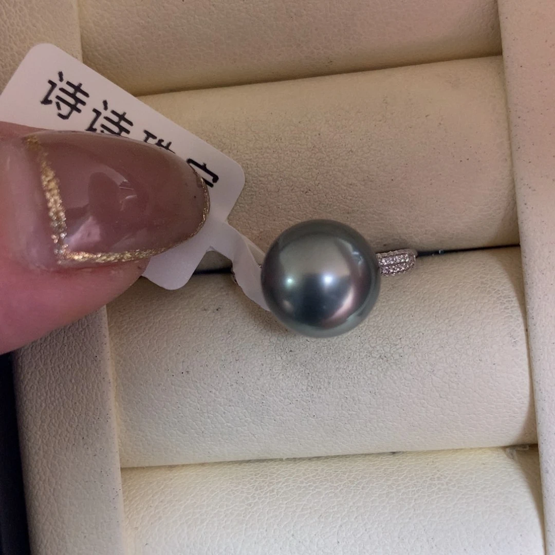 18K金镶嵌海水珍珠戒指