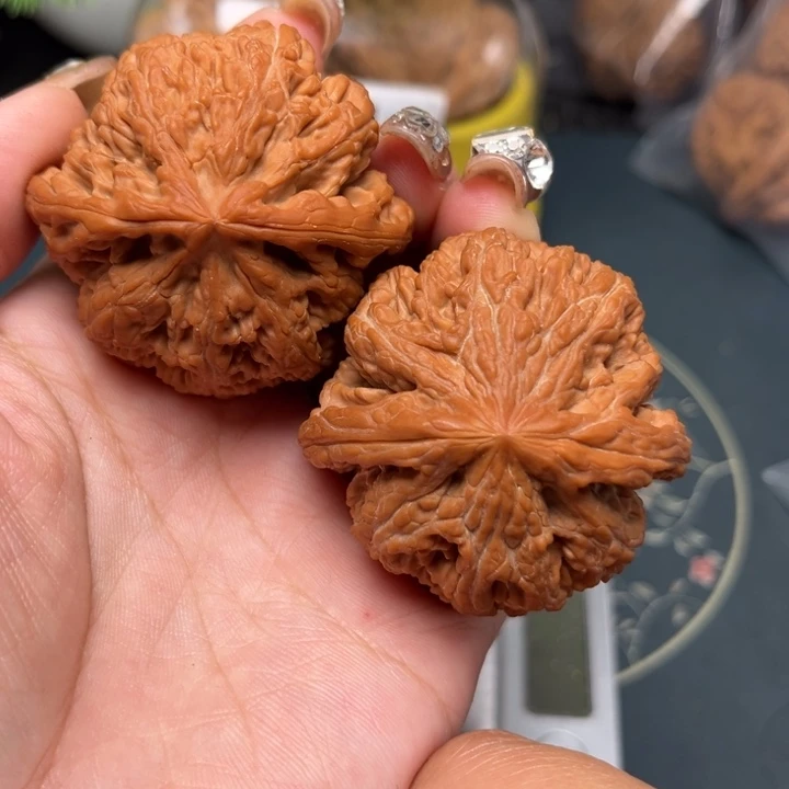 吊坠桃核47-28330-02