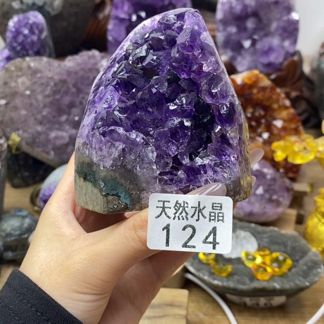 未镶嵌珠宝半成品水晶124