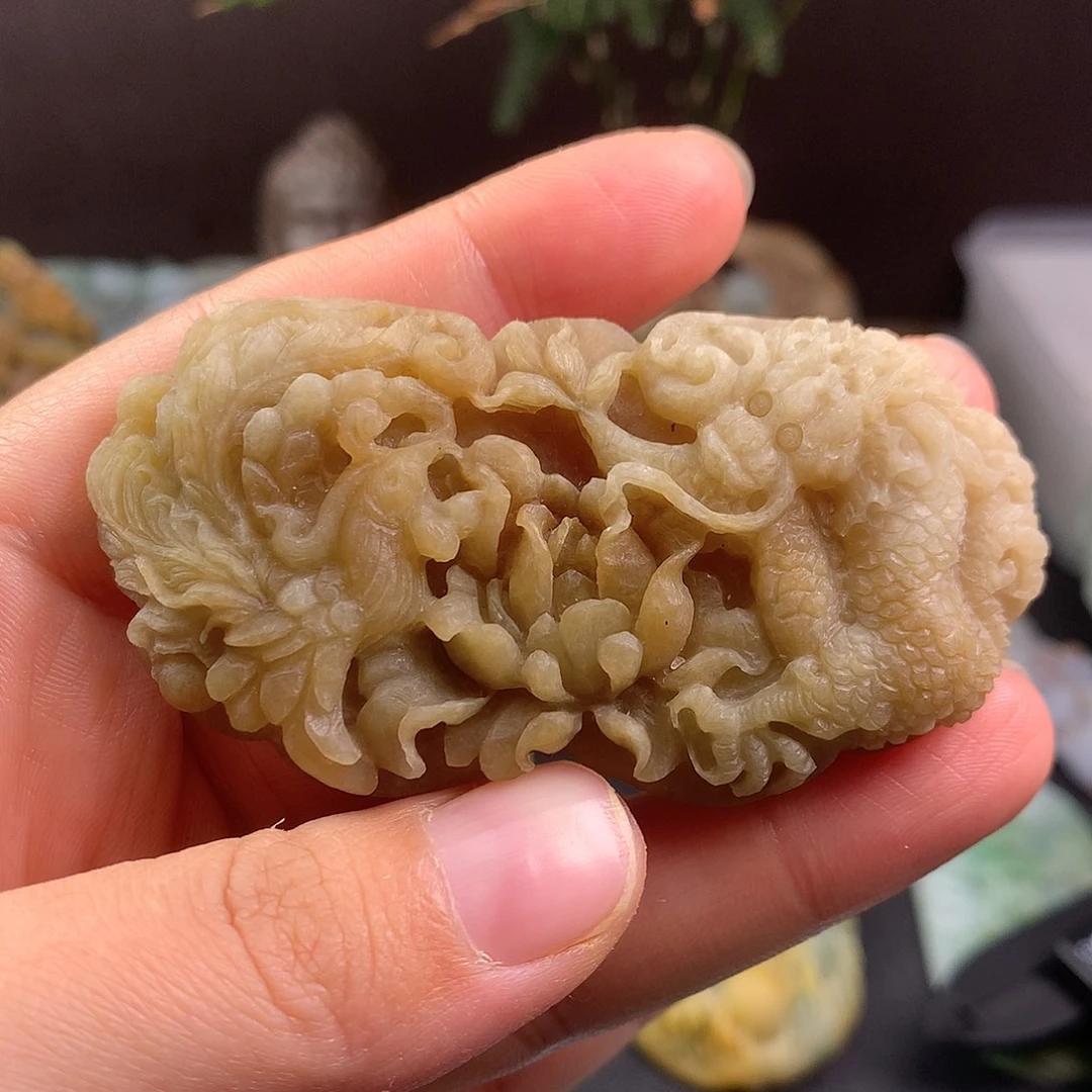 定制翡翠未镶嵌龙凤呈祥