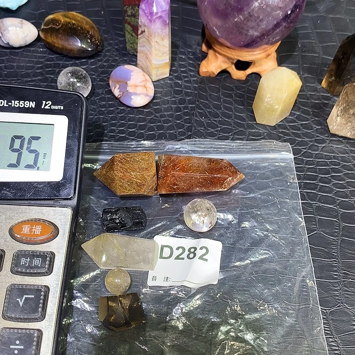 玖***玖水晶未镶嵌珠宝半成品天然水晶D282