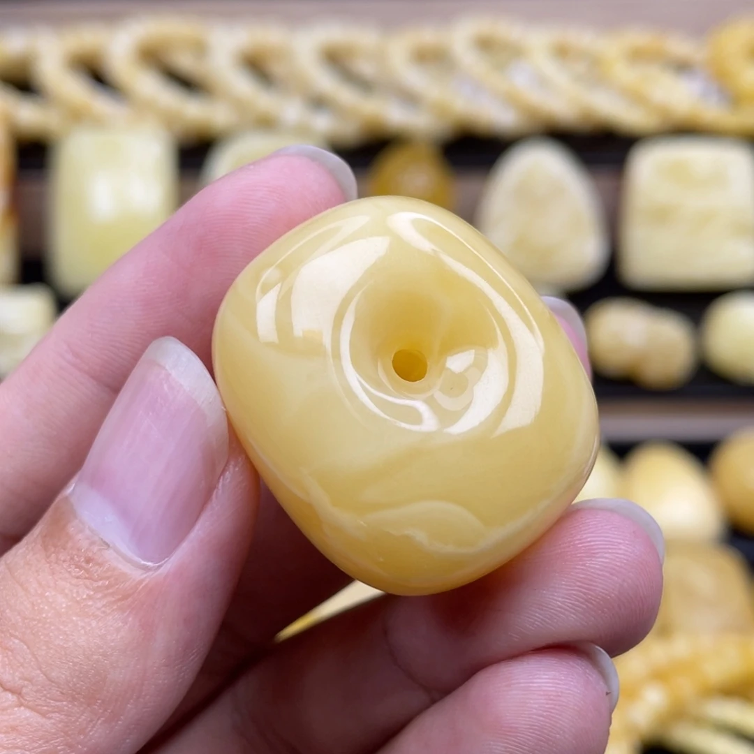 琥珀未镶嵌裸石琥珀蜜蜡