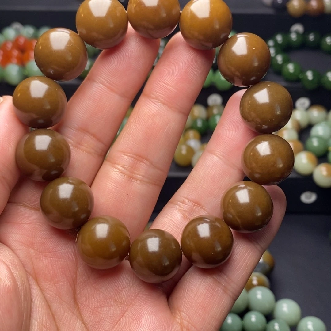 和田玉手串未镶嵌只***河