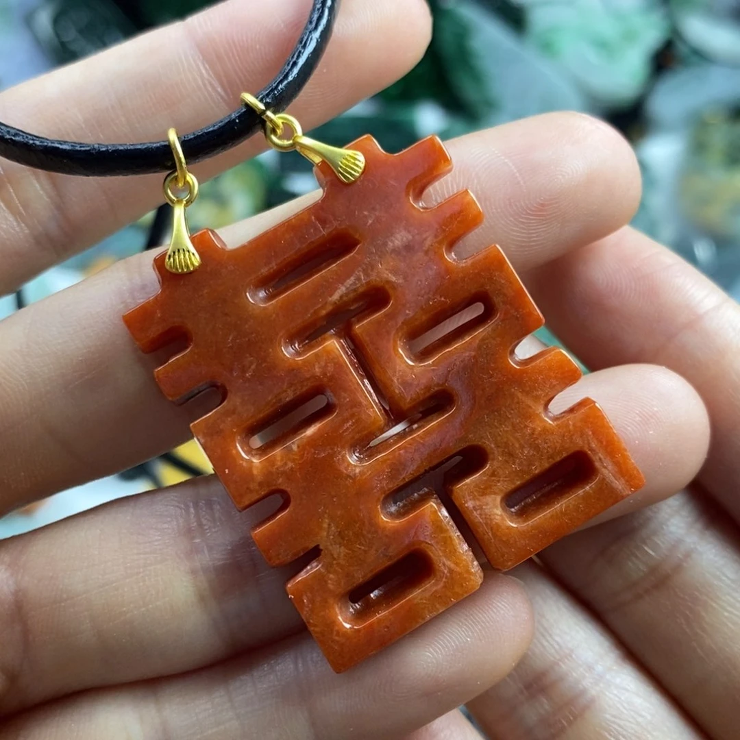 翡翠颈饰未镶嵌吊坠