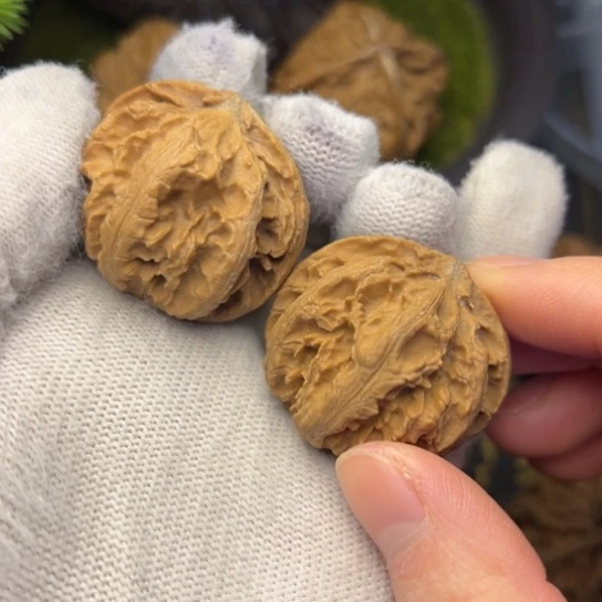 把件文玩核桃秦岭核桃2