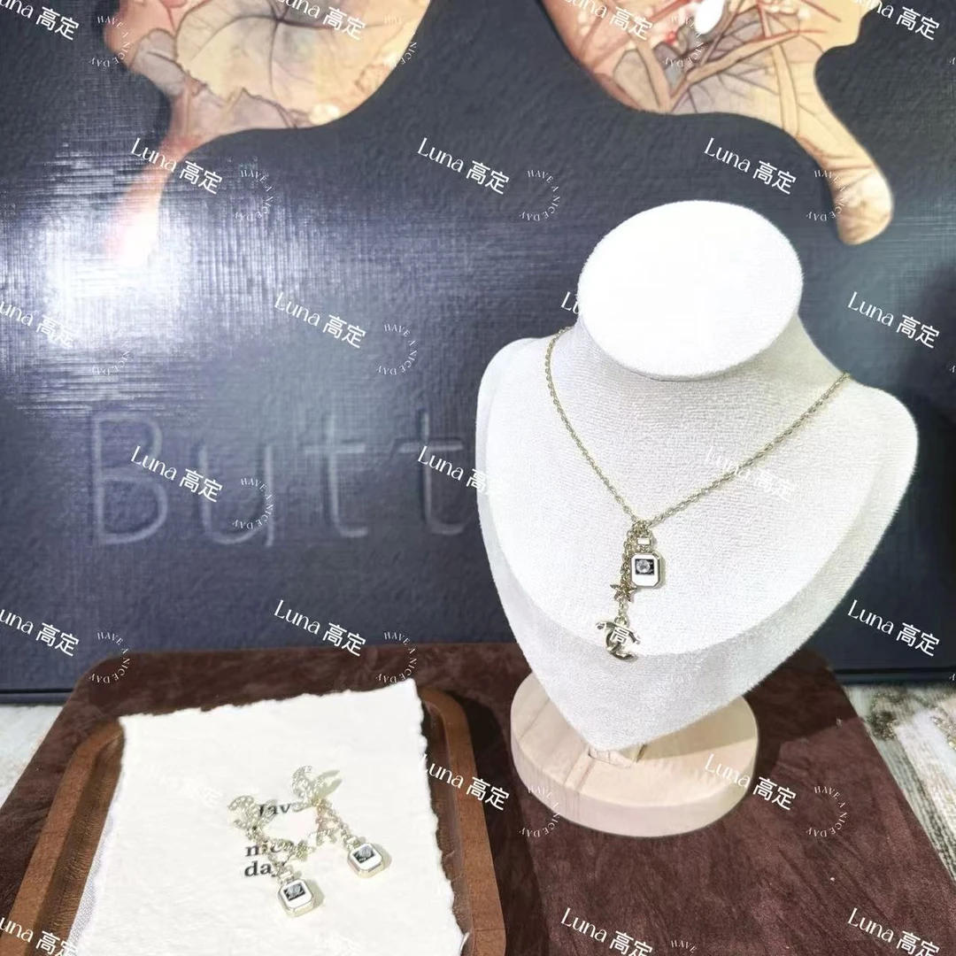 铜合金锆石耳饰 C02 香水瓶款镶嵌耳钉轻奢项链