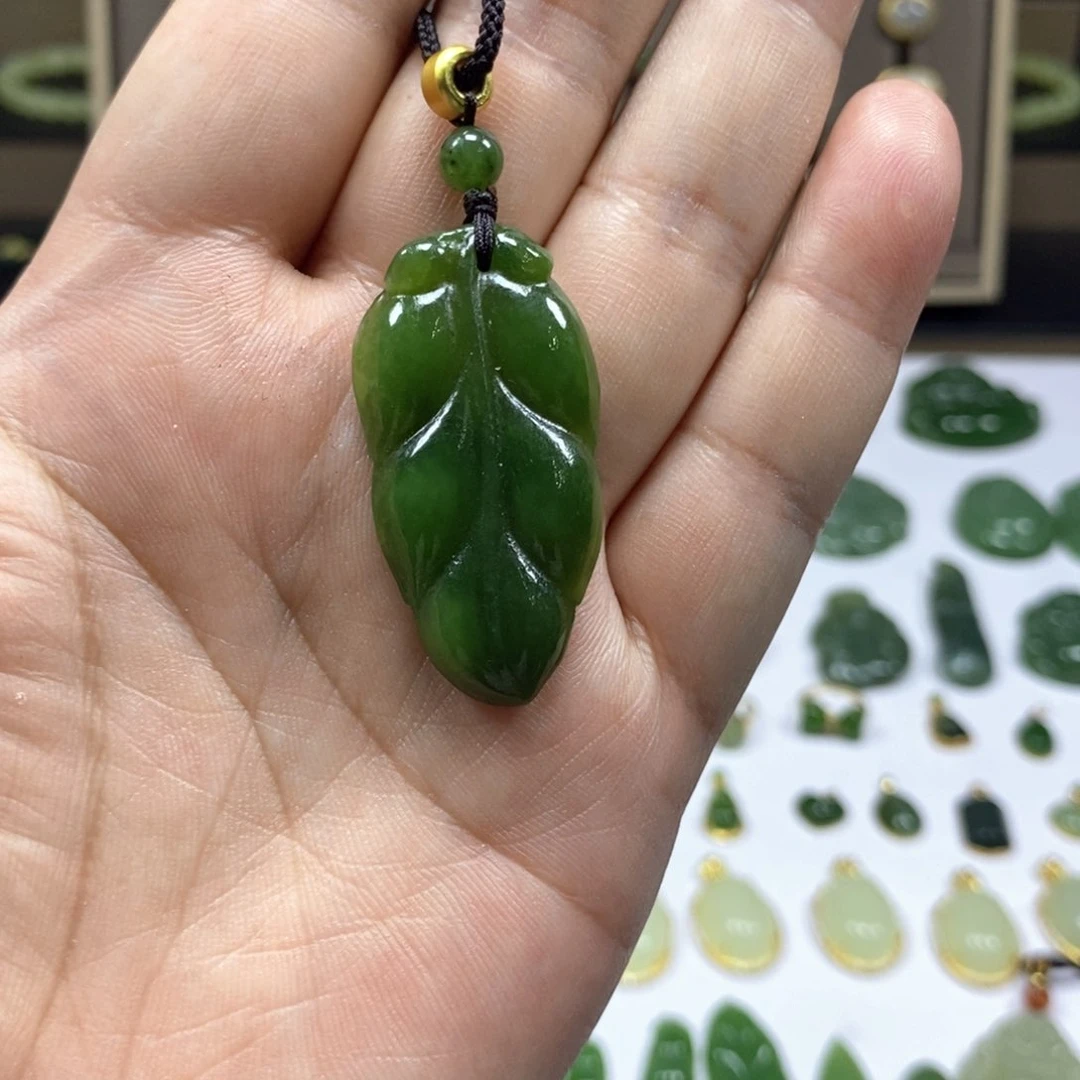 吊坠(不含链)未镶嵌和田玉（碧玉）