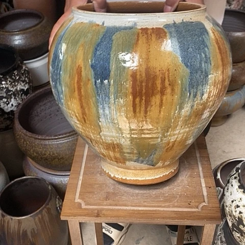 紫砂花盆口23高度32油画