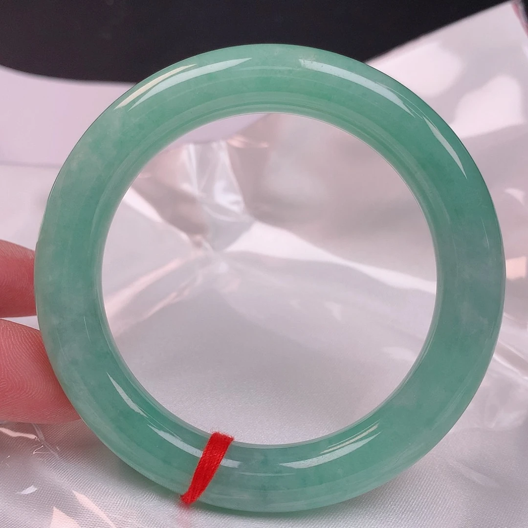 【闪购商品】未镶嵌手镯翡翠54+