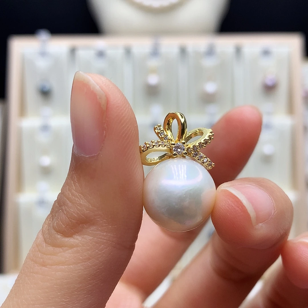 合金淡水珍珠颈饰