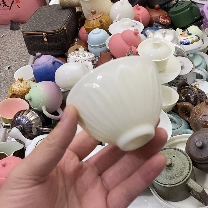 陶瓷艺术品及陶瓷制品