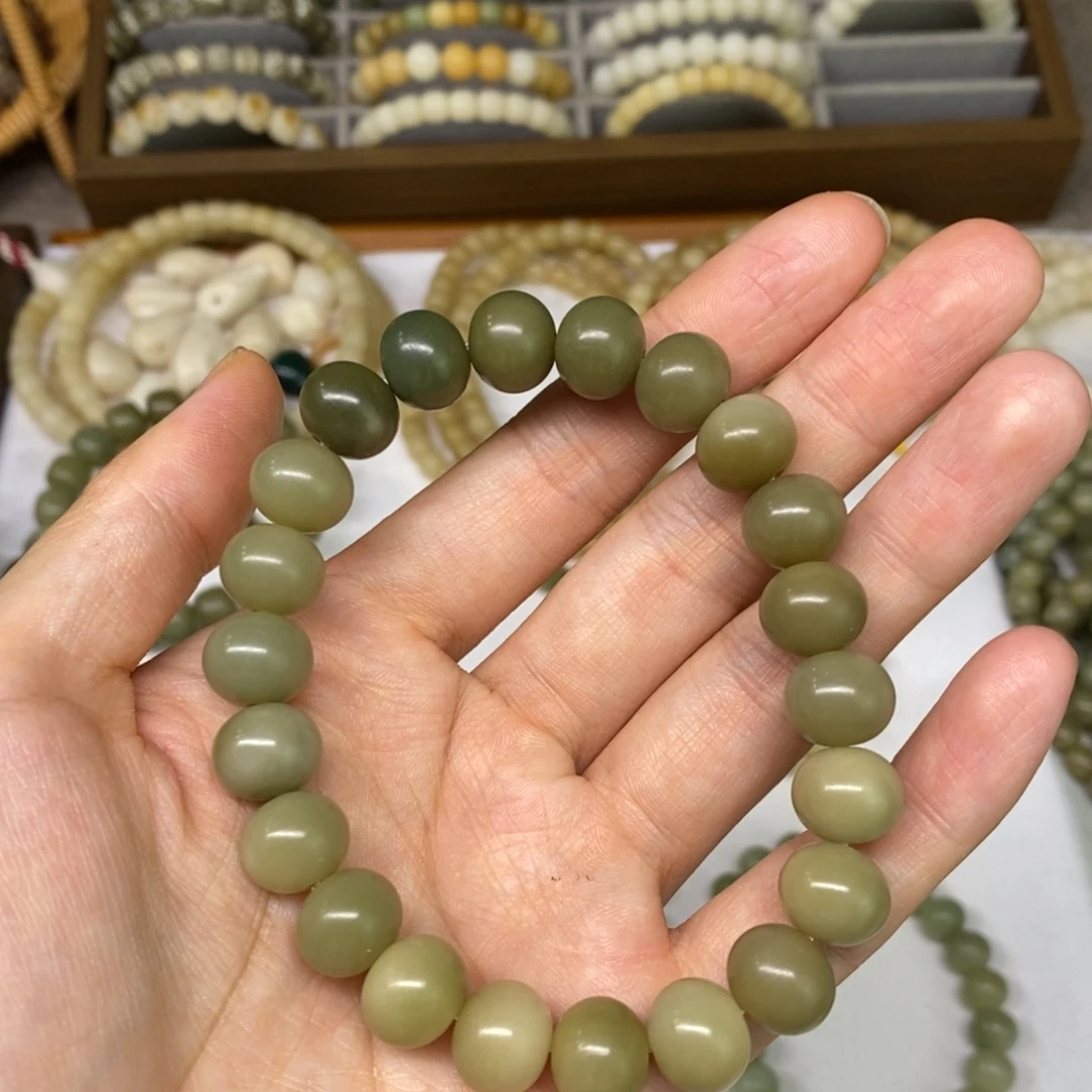奜***吊坠菩提根/象牙果非大