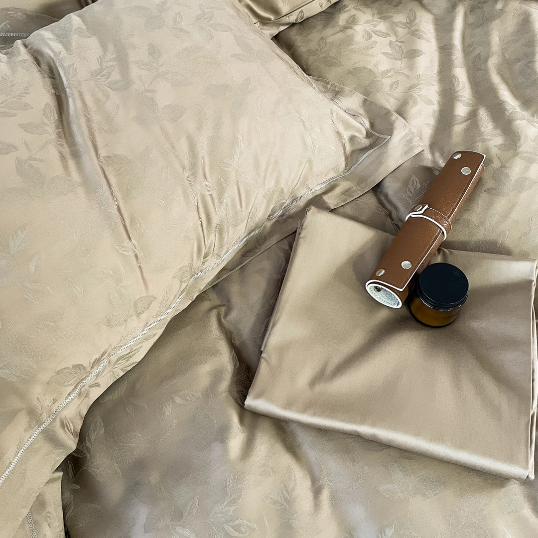 C7061 天丝棉高端提花双贴边四件套 琳娜200*230 纯色轻奢丝滑