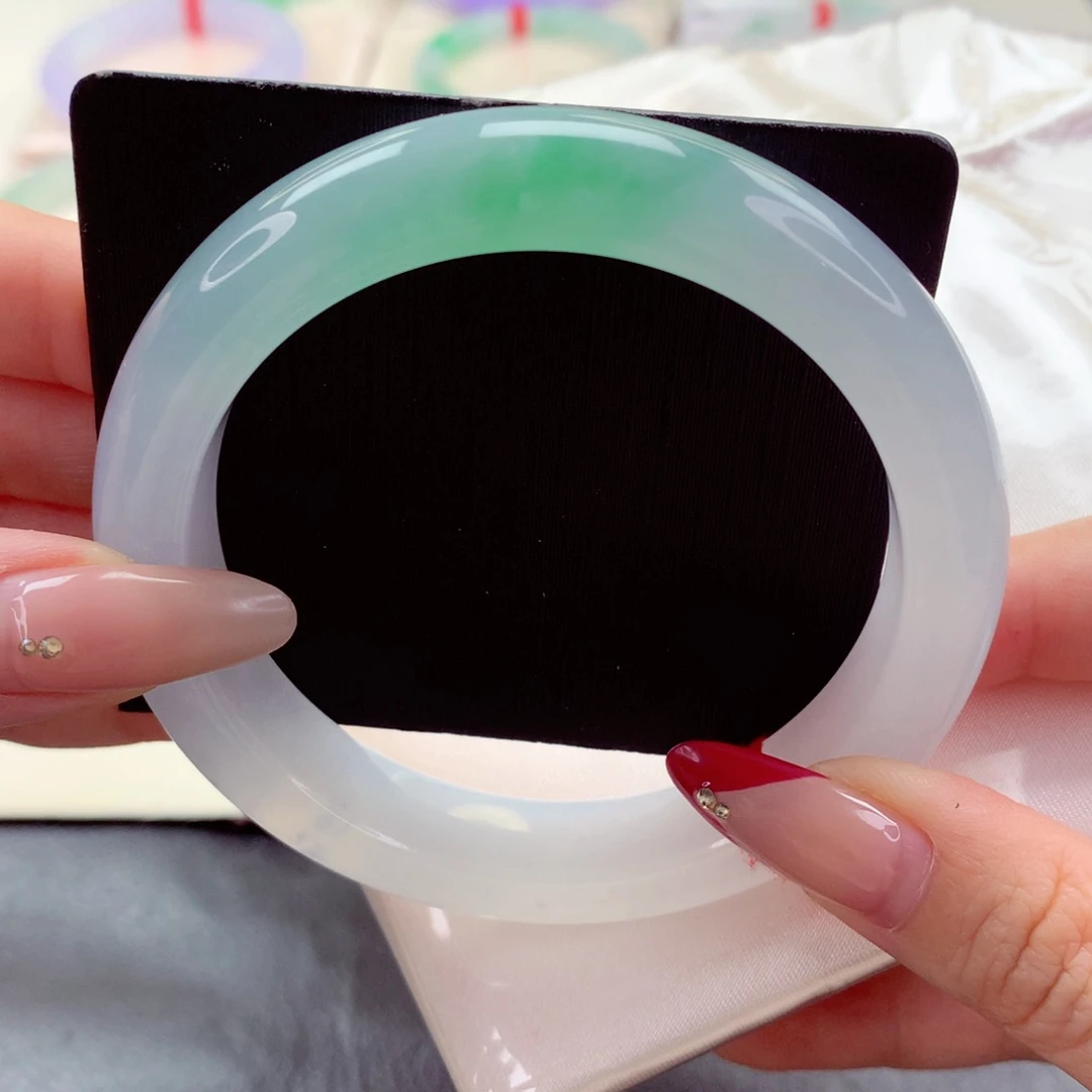 未镶嵌手镯翡翠9910白底青韵 种老肉细 起胶 完美