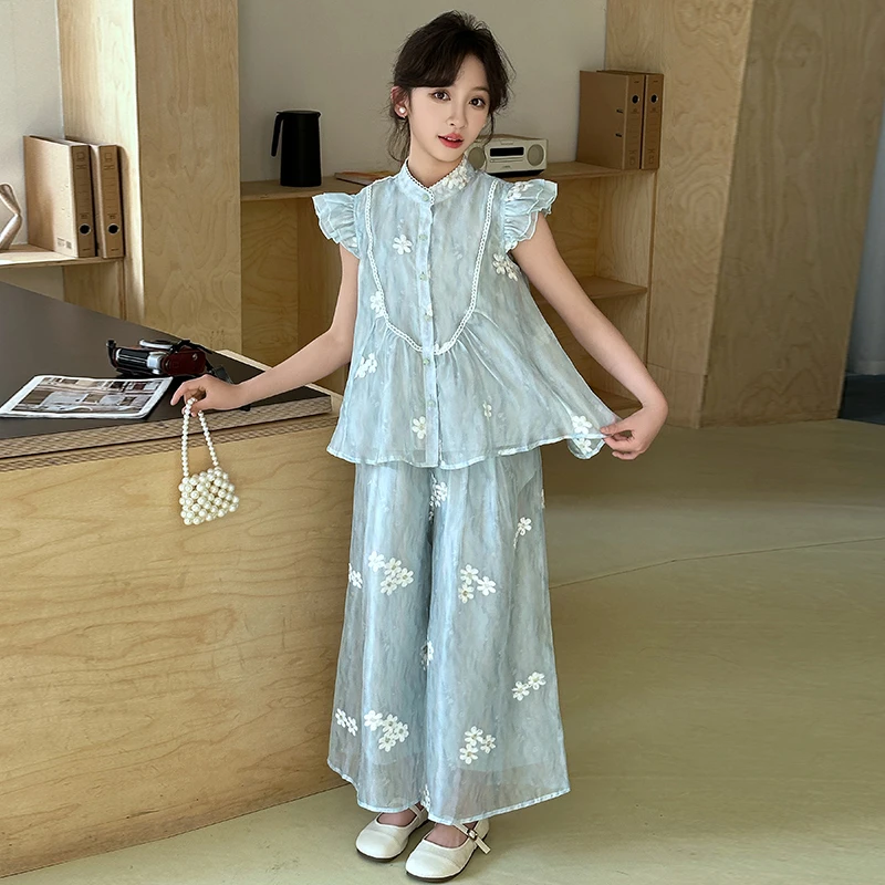 俏咪咕女童2025新款夏季短袖娃娃衫女宝宝重工刺绣飞袖套装洋气！