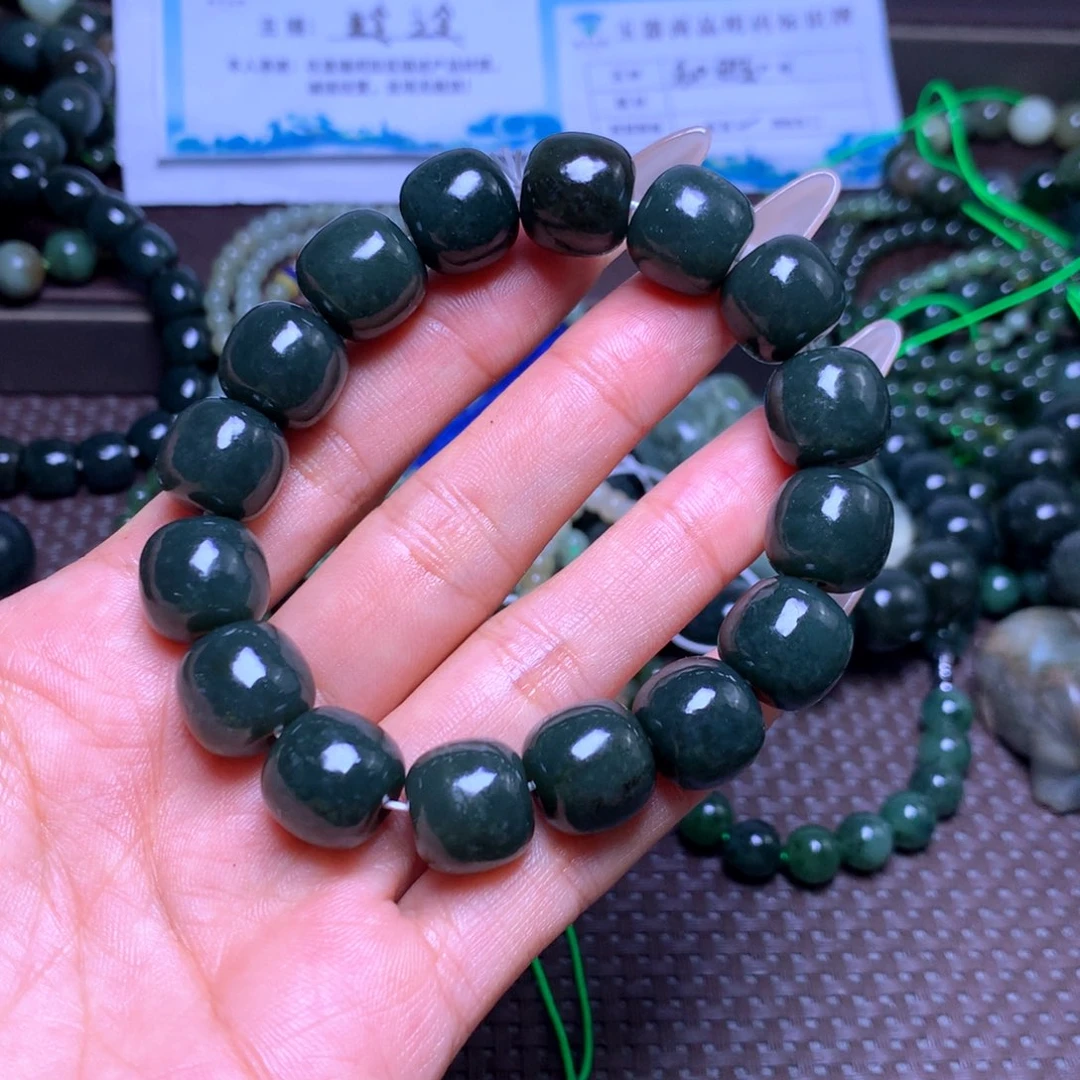 未镶嵌手串和田玉卡14