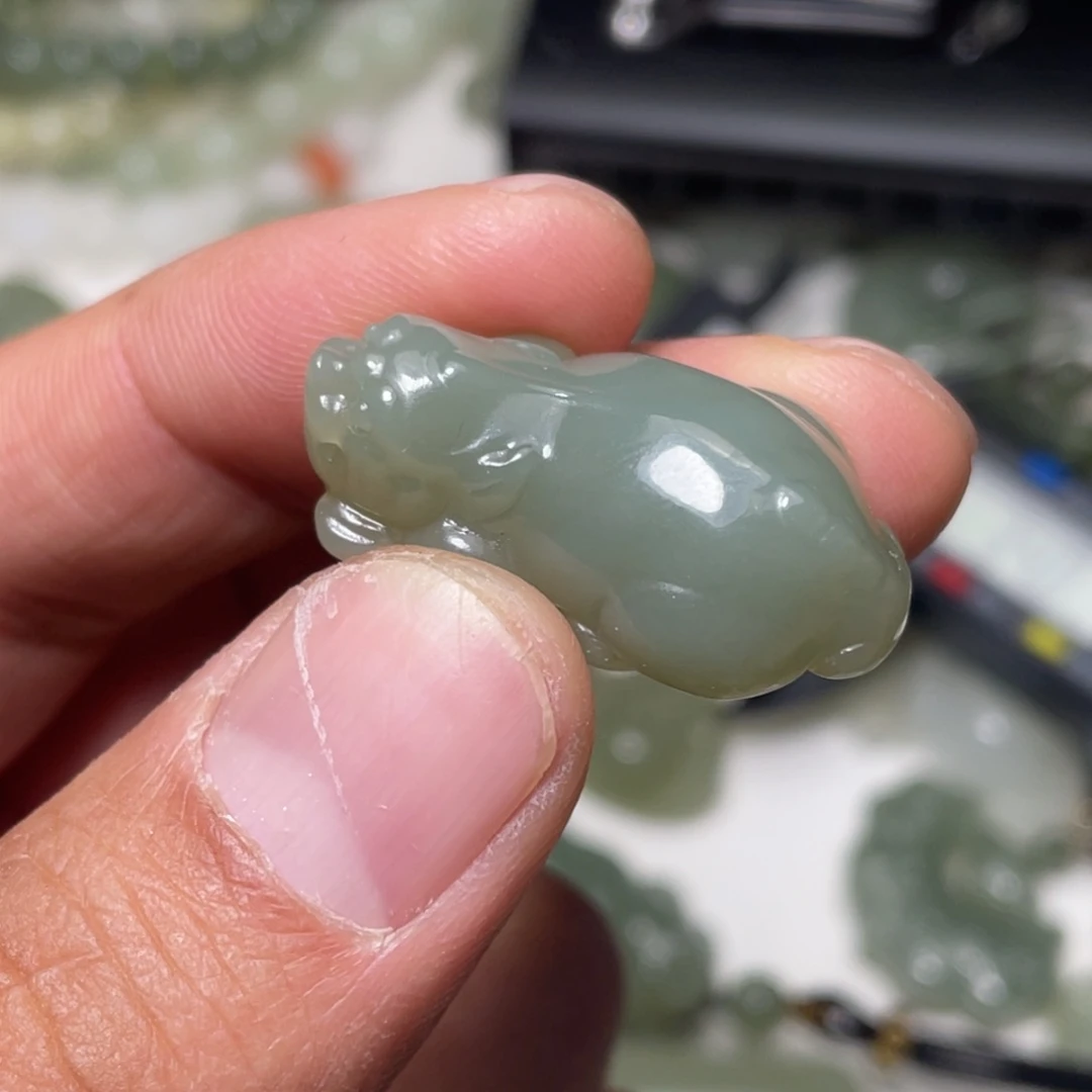 颈饰未镶嵌和田玉英*建