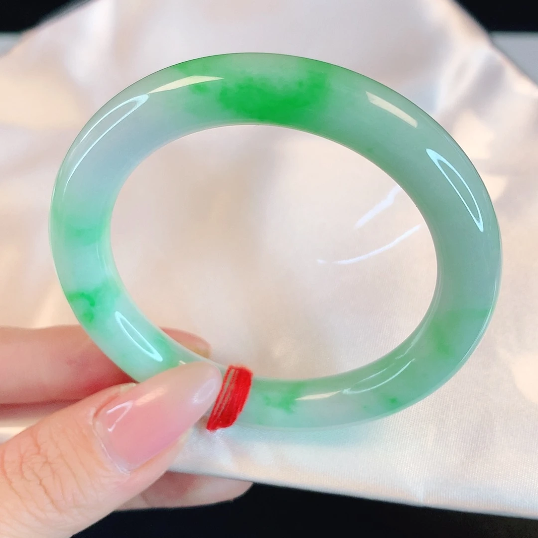 翡翠手镯未镶嵌5134翡翠