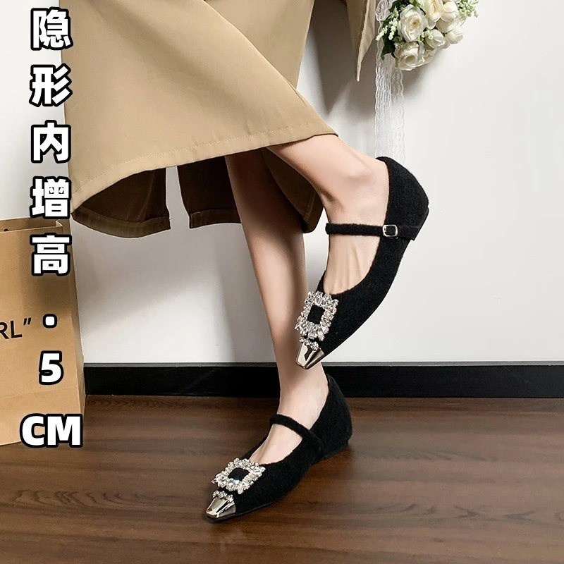 小香风法式玛丽珍毛毛女鞋时尚外穿2024新款春秋冬季水钻气质单鞋