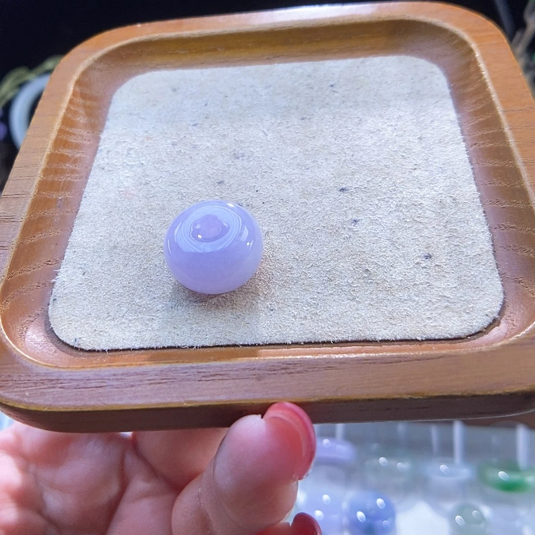 翡翠未镶嵌颈饰鼓珠小纹