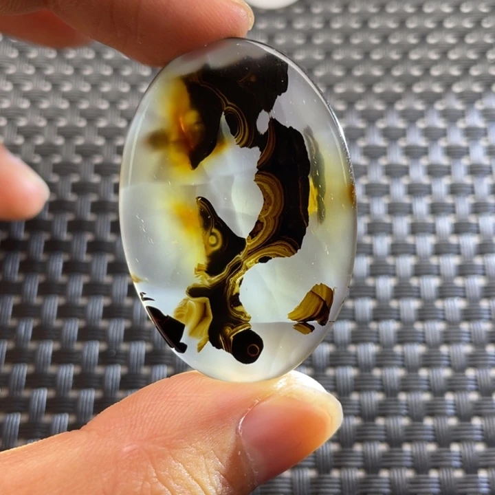 未镶嵌颈饰玛瑙/玉髓雪*鹤