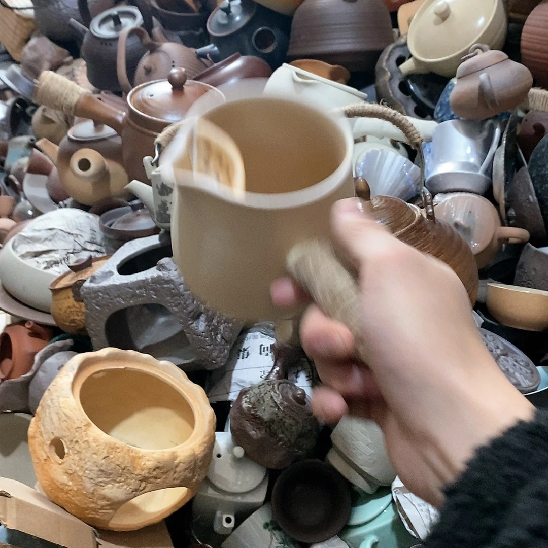 瓷片粗粮的营养早餐吐司夹心海苔的维生素矿物质